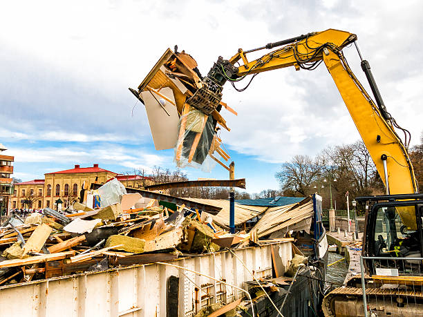 Best Construction Debris Removal  in , MT